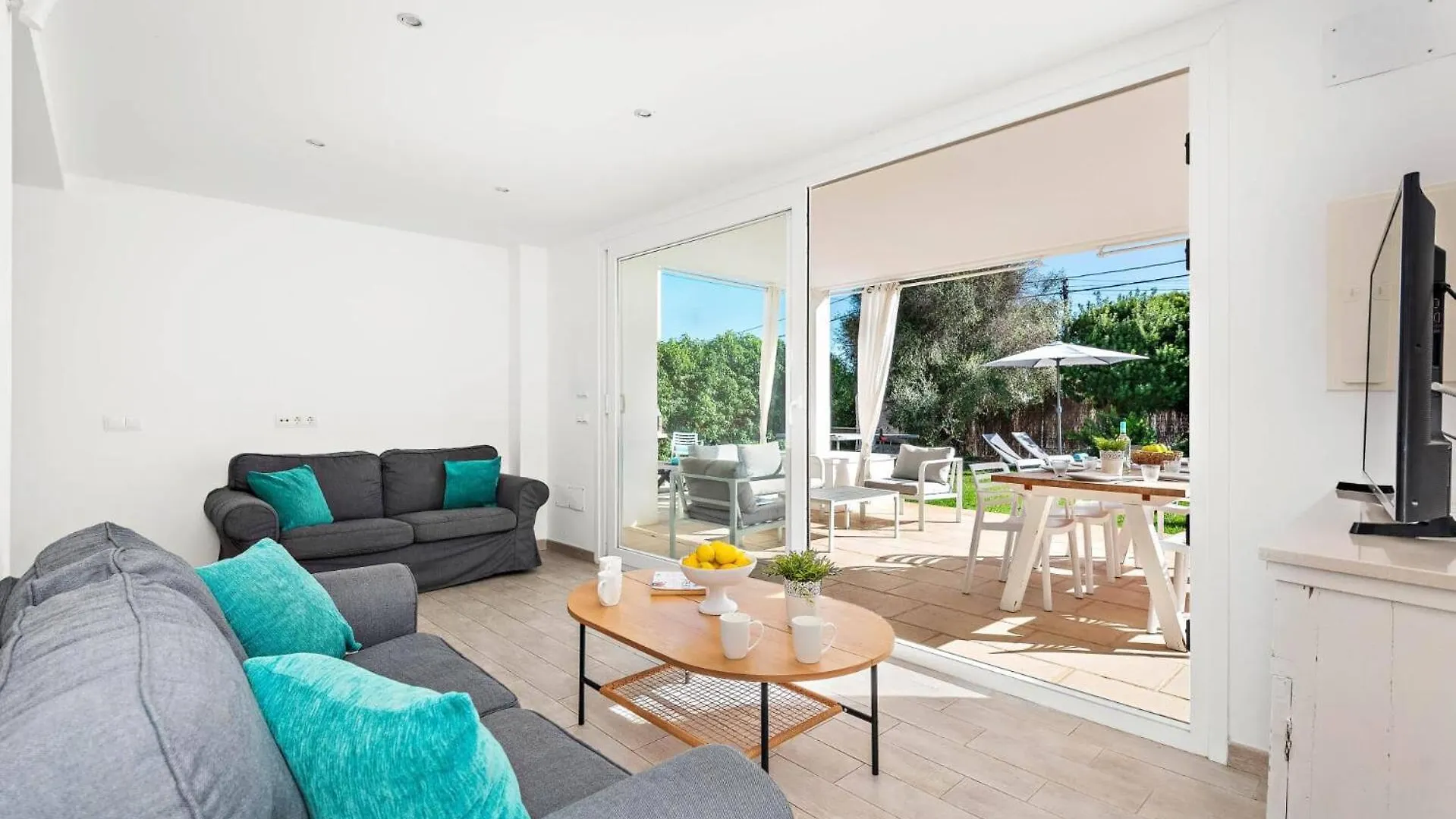 Villa Molly 16 By Villa Plus Punta Prima  İspanya